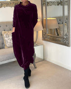 Cozy Velvet Dress Featuring Convenient Pockets
