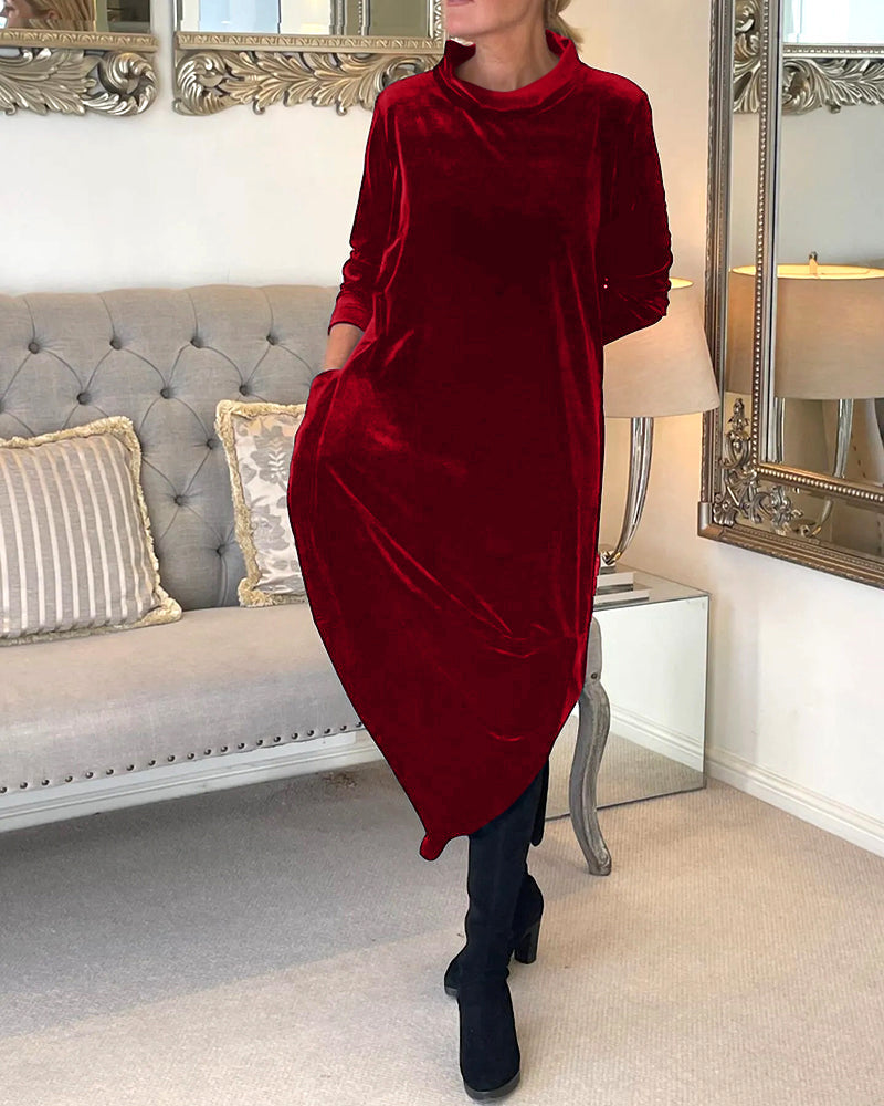 Cozy Velvet Dress Featuring Convenient Pockets