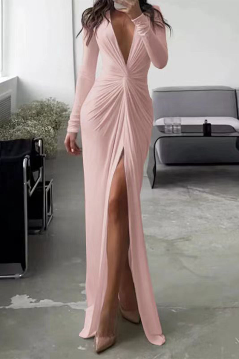 Chloé - Sophisticated V-Neck Dress with Pleated Neckline