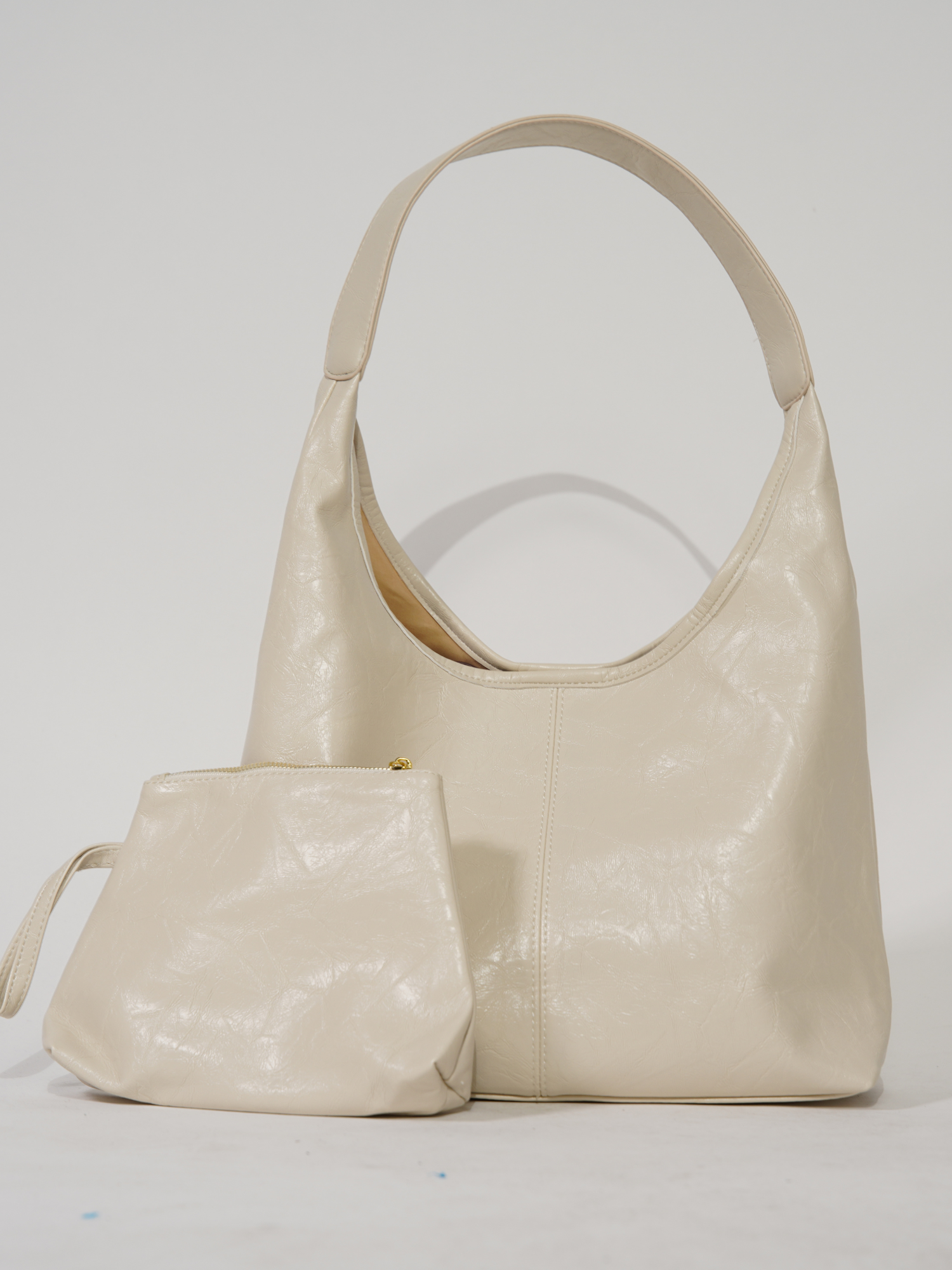 Vintage-Inspired Distressed Leather Tote