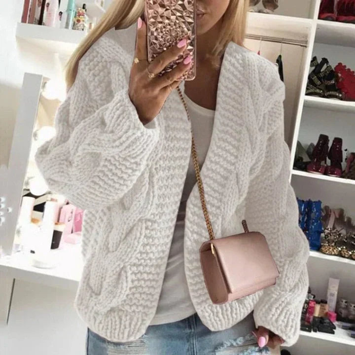 Cozy Thick Pullover for Chilly Days