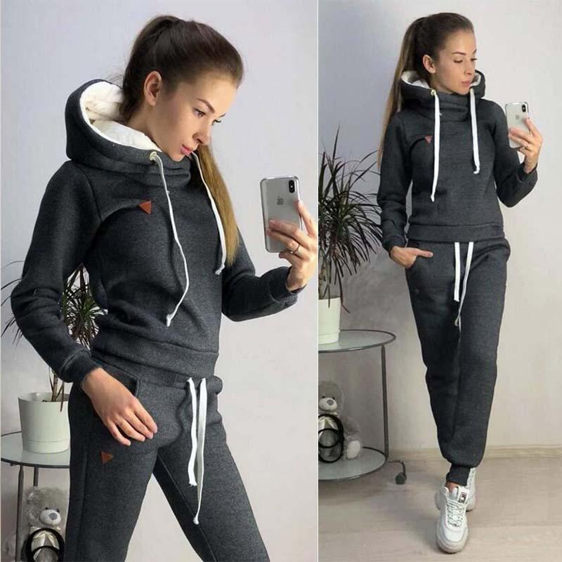 DROOM - Cozy, Stylish, and Warm Athletic Jogging Ensemble